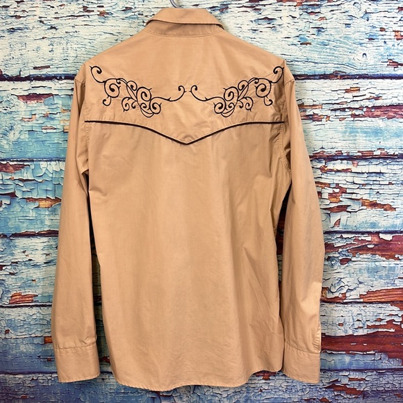 Ace of Diamonds Shirt - Picture 5 of 5